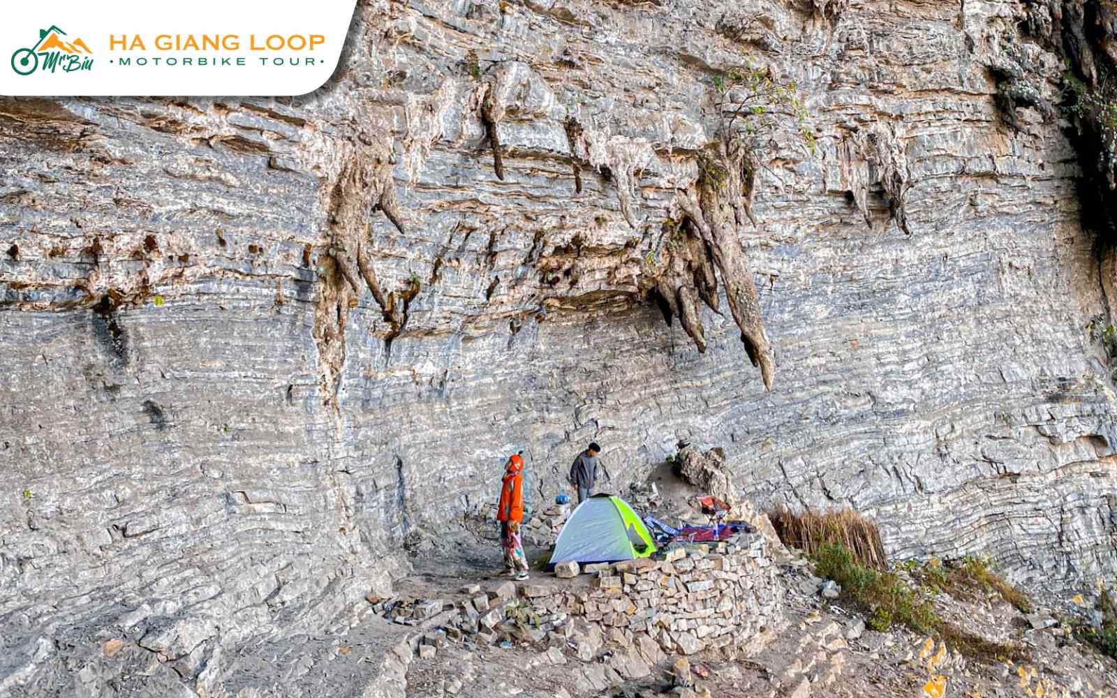 Camping in Ha Giang loop brings starry nights, wild trails, and warm fires