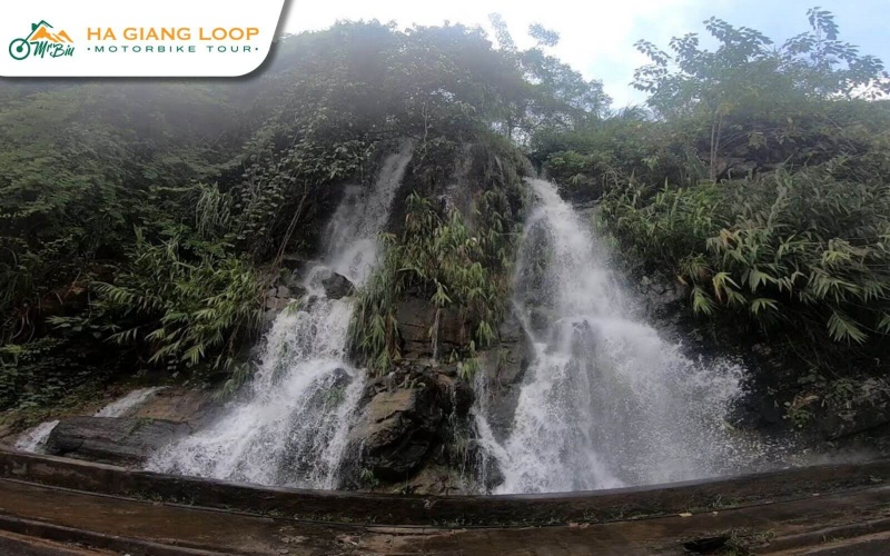 Hidden waterfalls in Ha Giang’s wild mountains