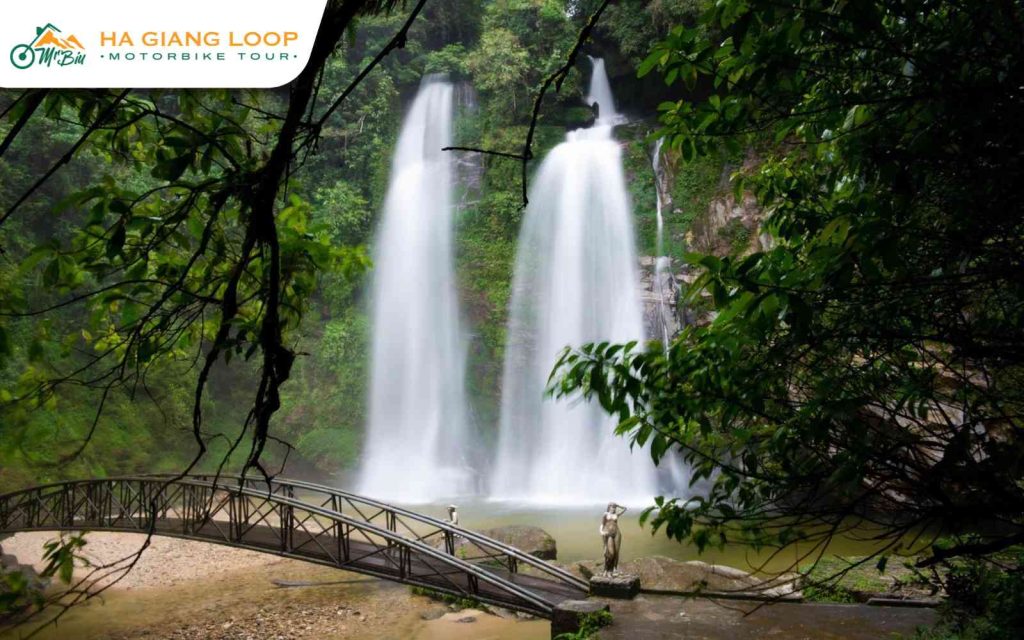 Review Tien Waterfall