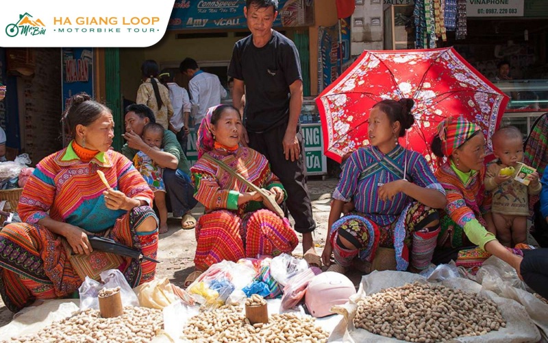 Immerse yourself in Ha Giang’s vibrant markets, alive with color even in December’s chill