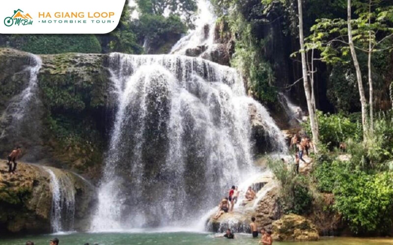 Luong Waterfall deep in Hoang Su Phi forest