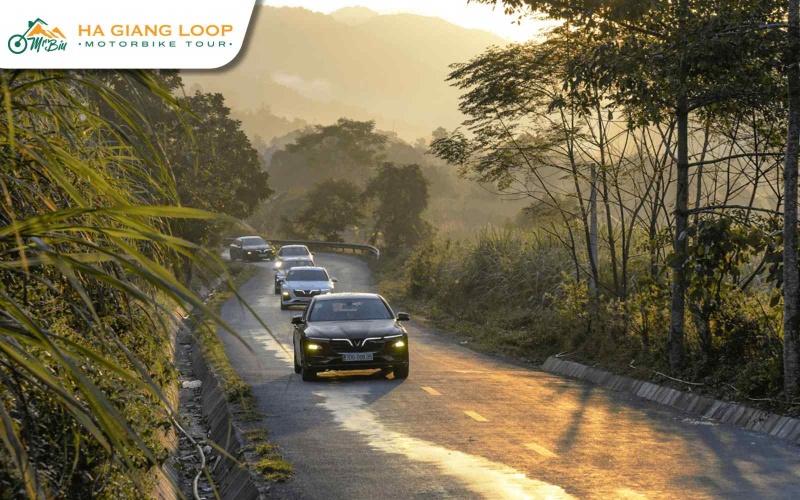 Take a private car to get to Ha Giang from Hanoi