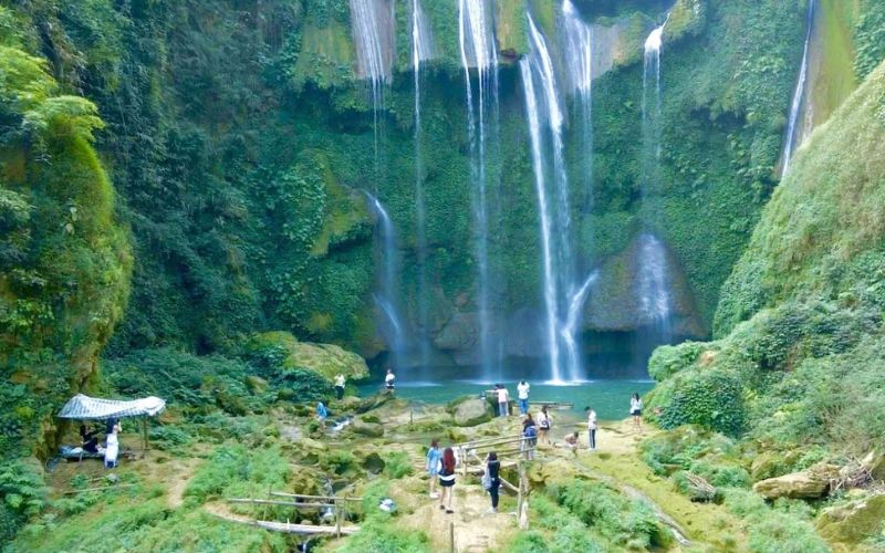 Tien Waterfall Ha Giang