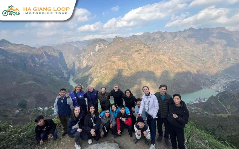 November reveals Ha Giang at its finest