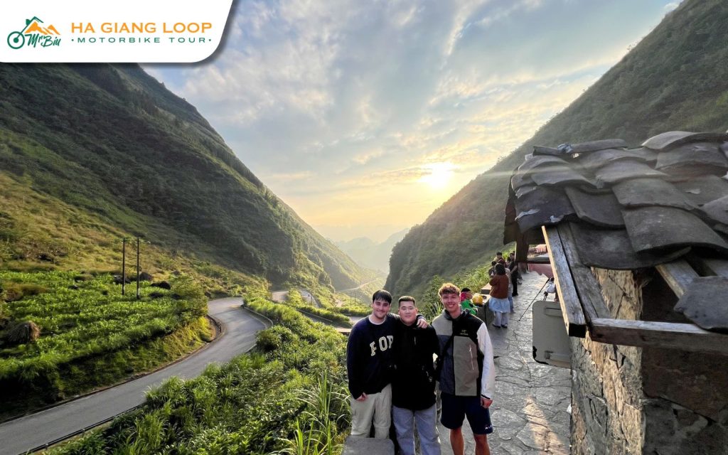 How much should I tip in Ha Giang Loop?