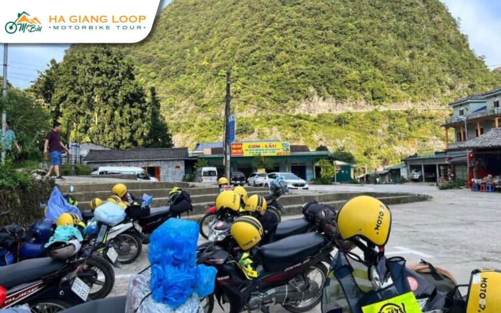 Motogo is best place to rent motorcycle Ha Giang