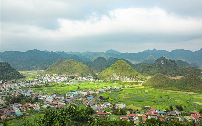 Tam Son town