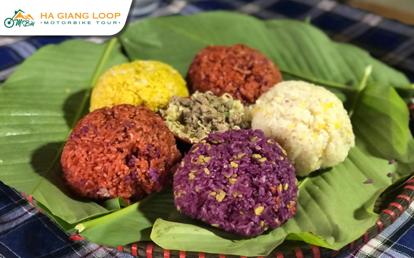 Five-Color Sticky Rice: A Feast for the Eyes and Palate