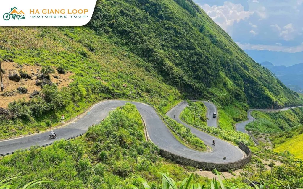 Winding road around Ma Pi Leng Pass where small fuel tanks drain fast