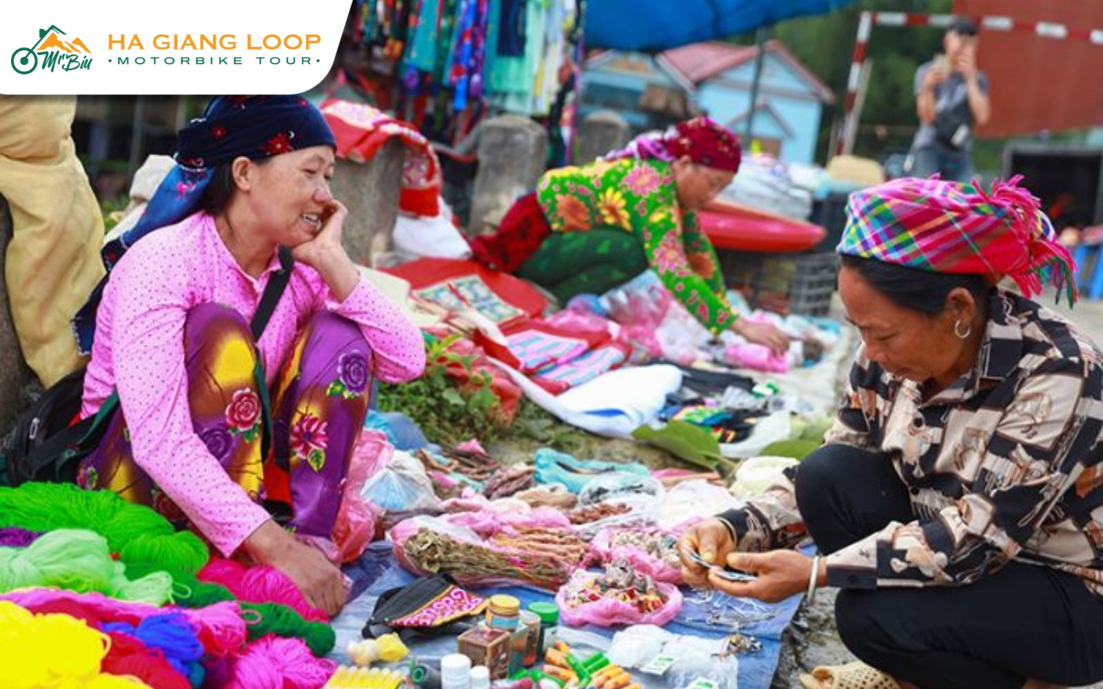 Top experiences at Quan Ba Market