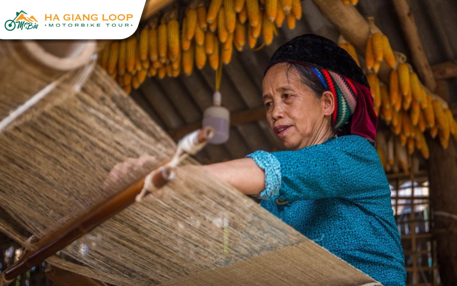 Lung Tam handicraft village Photo