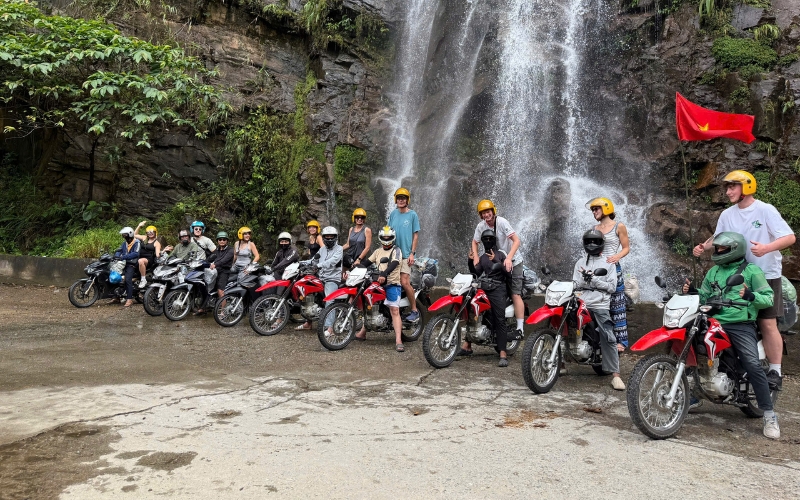 how to be a responsible tourist in Ha Giang