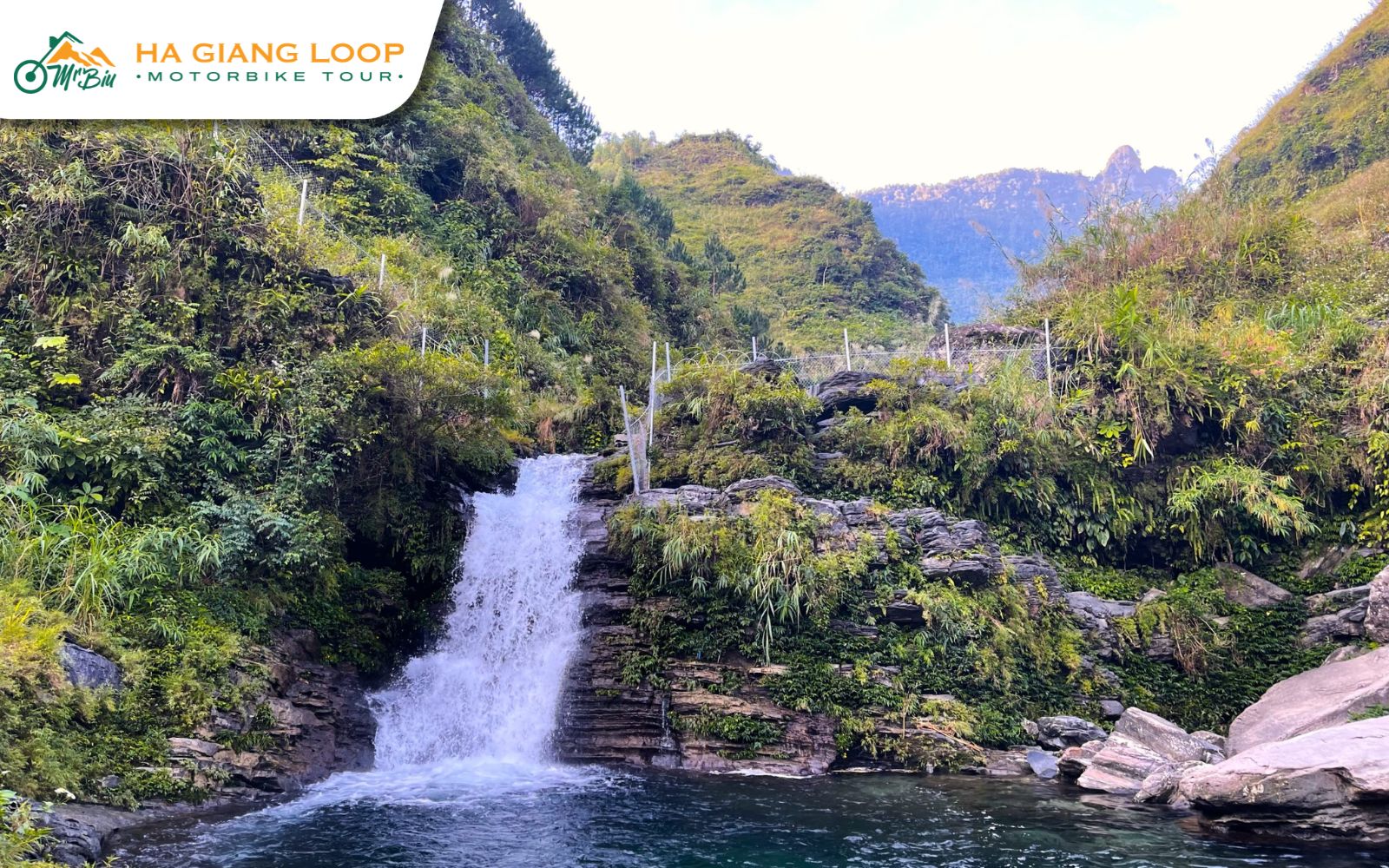 How to reach Du Gia waterfall from different parts of Ha Giang