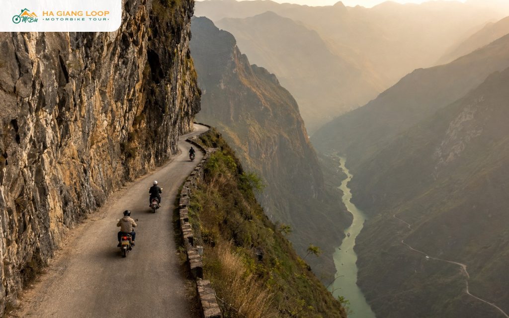 Tu San Canyon viewpoint from Ma Pi Leng Pass