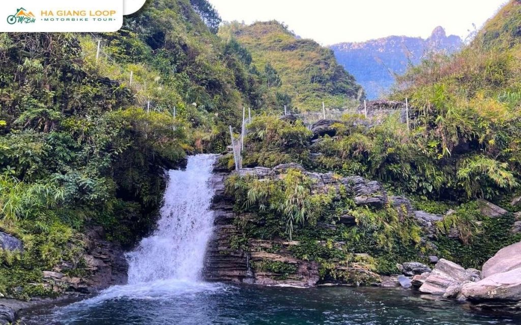 Waterfall pool near Du Gia village at the end of day one